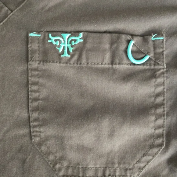 Dark Grey Med Couture V-Neck Scrub Top Women's Size Small - Picture 2 of 4